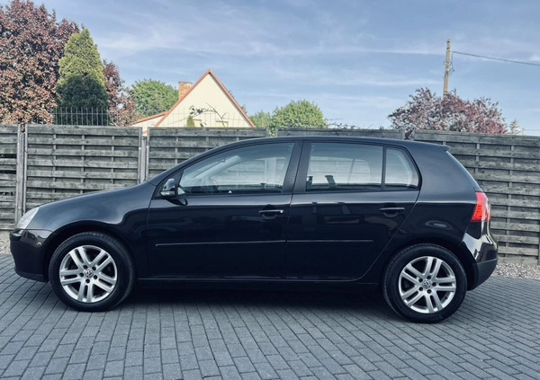 Volkswagen Golf cena 18900 przebieg: 237000, rok produkcji 2007 z Brzostek małe 277